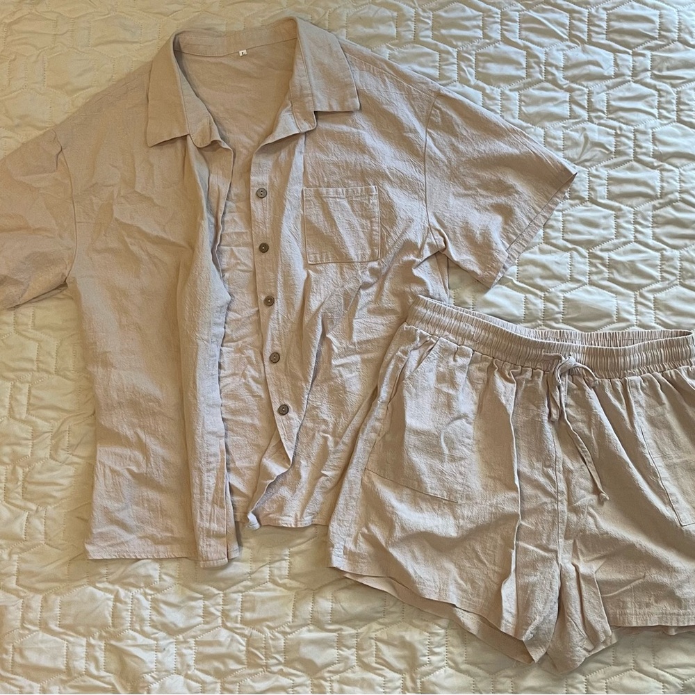 Beachy Linen Style Beige Button-Up Shirt and Shorts Set